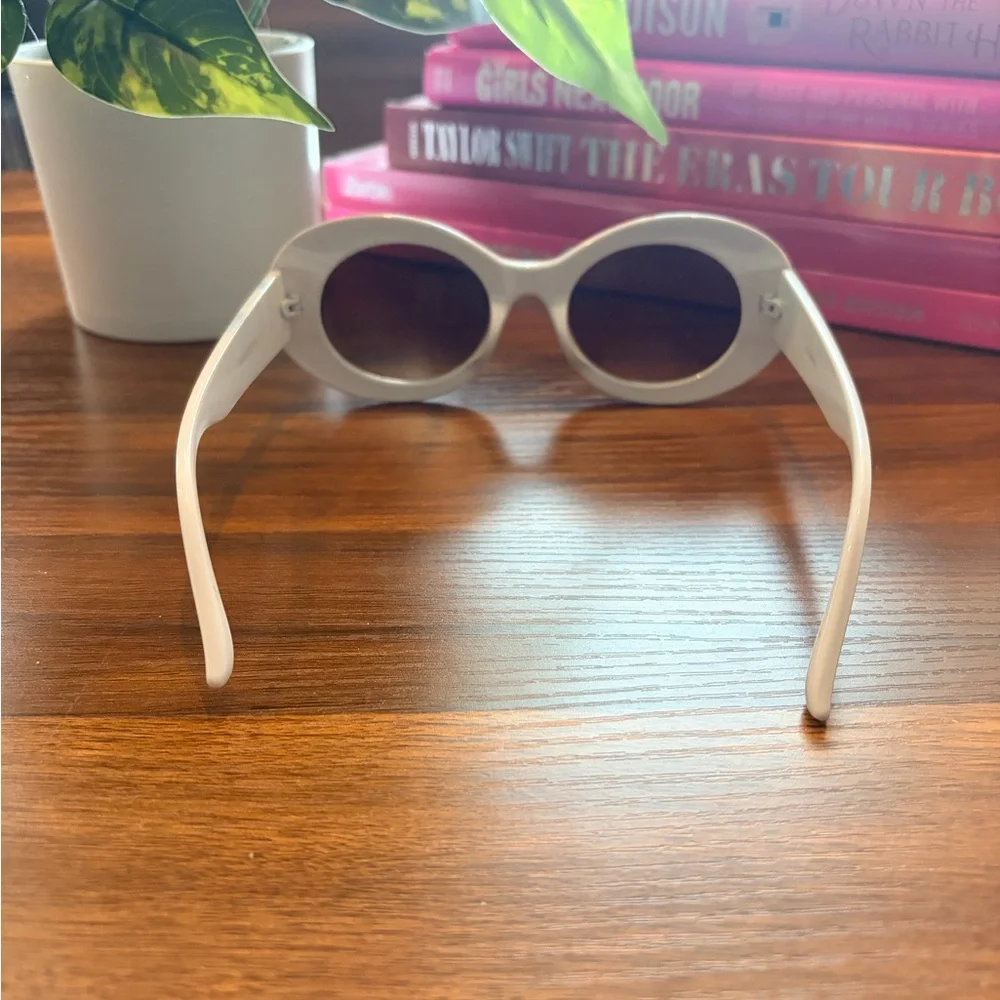 Topshop ASOS 60s Inspires White Oval Sunglasses with Brown Lenses